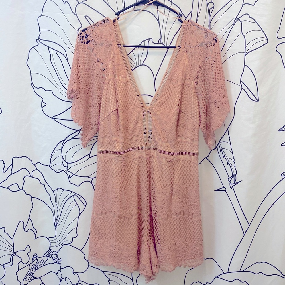 ✨LUSH✨  pink romper
